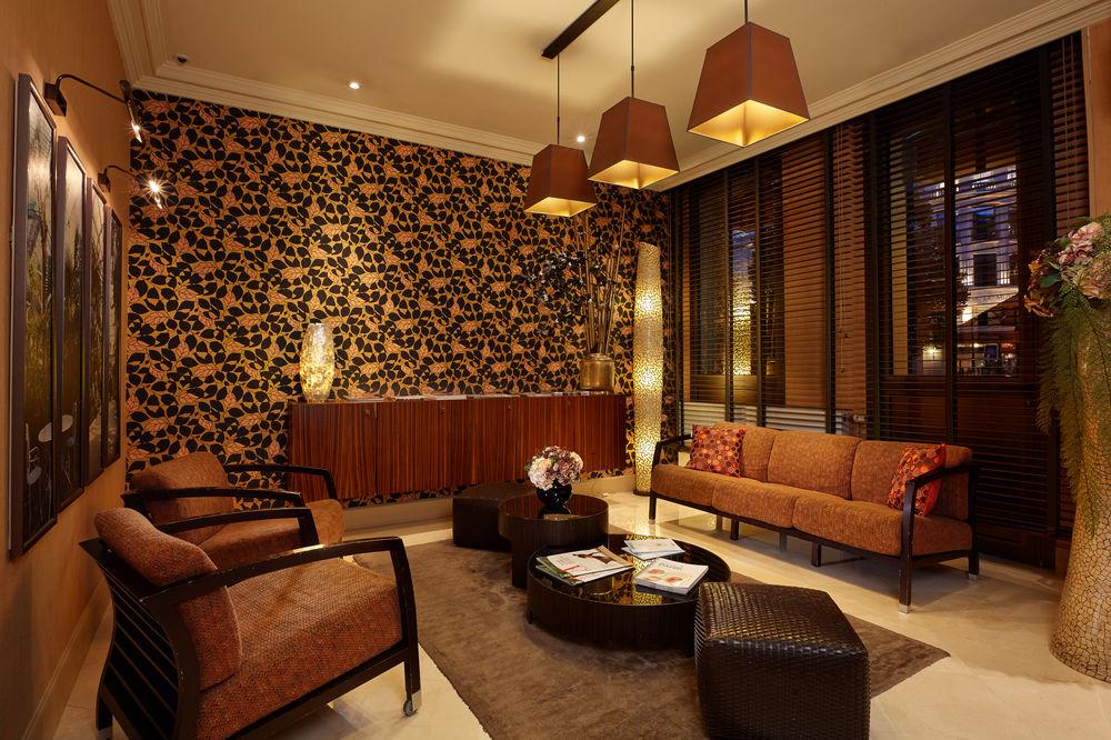 Oratio Hotel Parijs